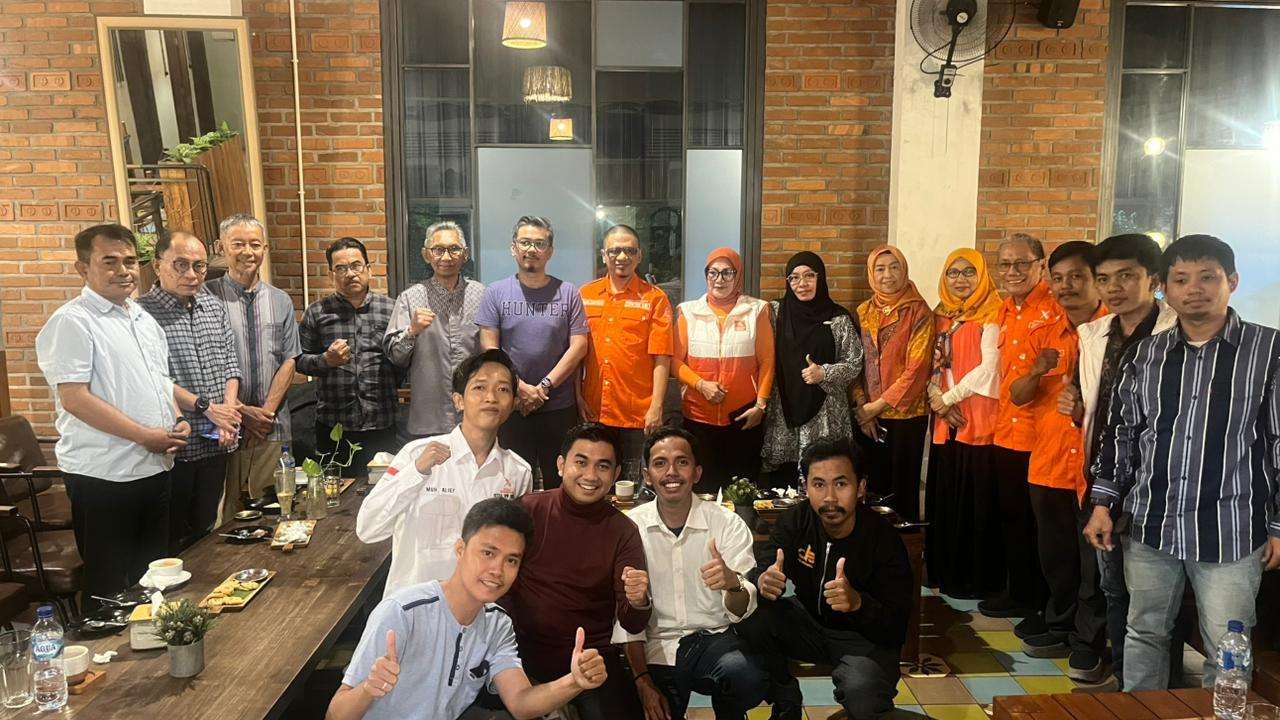 GR Sulsel Sulsel Ngopi Bareng Ketua Dewan Pakar DPP GR, Bahas Arah Nasional dan Konsolidasi Organisasi (Foto: Humas GR Sulsel)