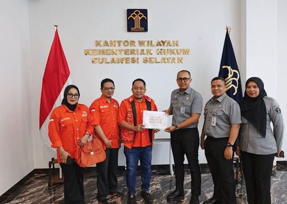 Audiensi Partai Gerakan Rakyat di Kanwil Kemenkum Sulsel, Senin (6/4).