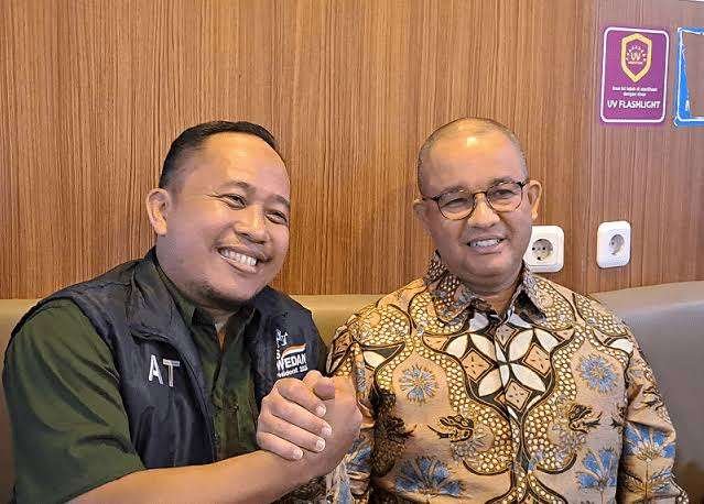 Asri Tadda bersama Anies Baswedan